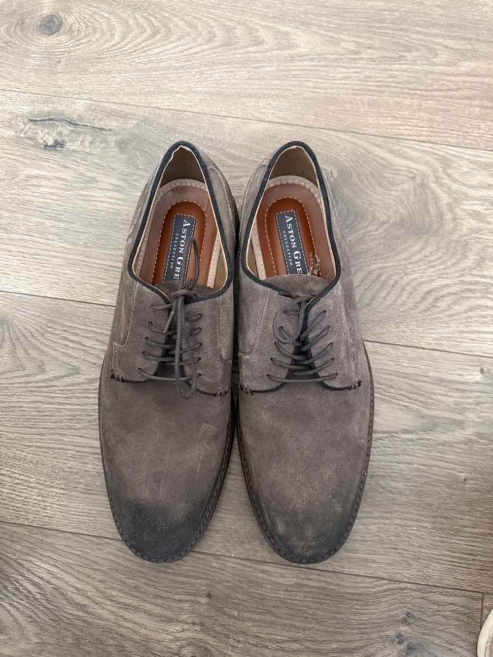Men's Gray Suede Chukka Boots - Casual Lace-Up